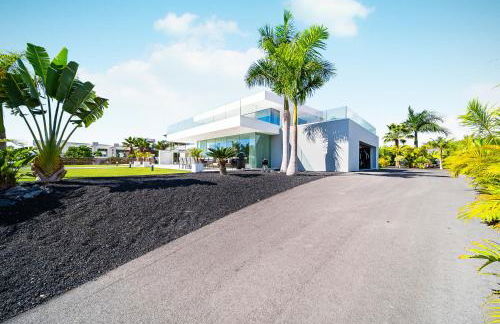 Luxury Villa with Heated Pool & Jacuzzi Near Costa Adeje Golf - Photo 60