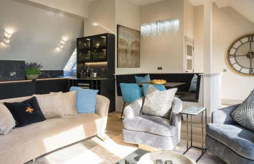 Arran Shores Luxury Shorefront Penthouse Suite 10 - Photo 14