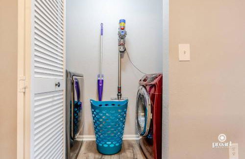 Emerald Gem 0.7 miles from beach - Foto 20