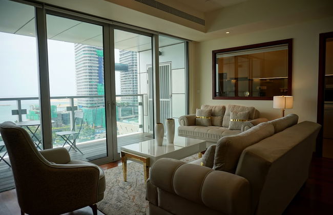 Opulent Comfort Suites - Photo 6