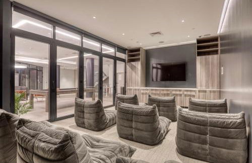 LES 1br w gym doorman wd nr park NYC-1314 - Foto 36