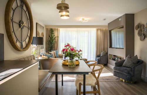 Arran Shores Luxury Shorefront Garden Terrace Apartment 6 - Photo 2