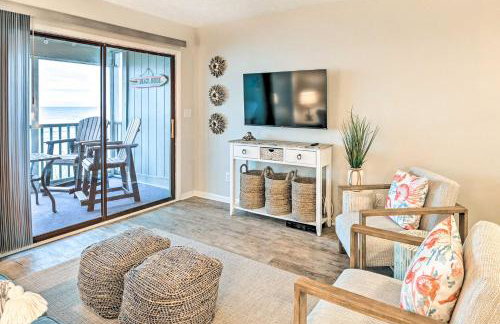 Oceanfront Condo with Furnished Deck and Views! - Foto 4