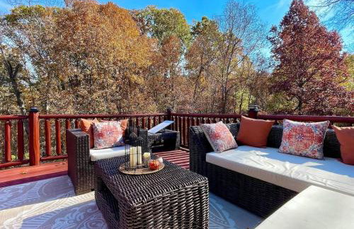 Breath of Heaven Cabin- Hot Tub, Deck, Pond, PETS - Foto 25