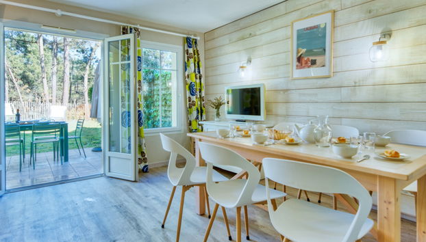 Holiday Home Domaine Golf Resort-2 by Interhome - Foto 2, Kitchen / Dining Room