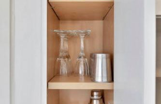 Family & Pet Friendly Getaway with Porch Fire Pit & Yard - Foto 25