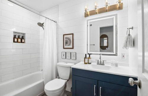 Oceanside Oasis - King Bed, Pet Friendly, Fire Pit - Foto 19