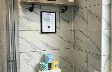 Bright Spacious 3-bed With Office & Patio, Preston - Foto 60