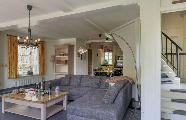 Rendeux Villa With Garden - Photo 13