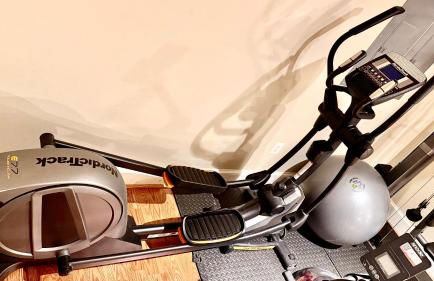 Luxurious 2BR Movie Theater Game Room Full Kitchen Gym - Foto 11