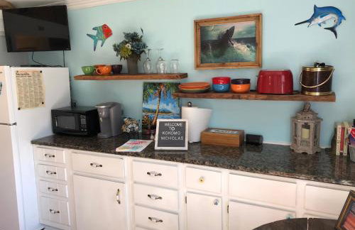 Romantic Beach Style Cottage close to everything! - Photo 16
