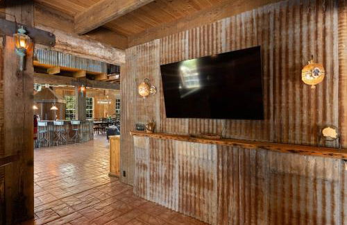 Unique Stay! Pool, Hot tub, Game Room, Views - Foto 29