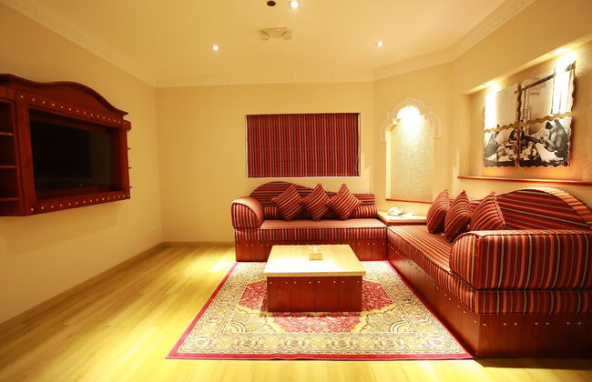 Al Liwan Suites Rawdat Al Khail - Foto 24