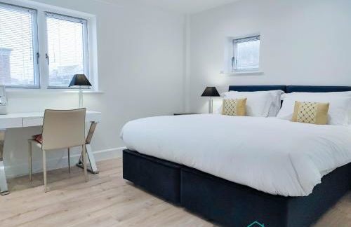 Orion House - Luxury Apartment overlooking Milford Marina, Pembrokeshire - Foto 13