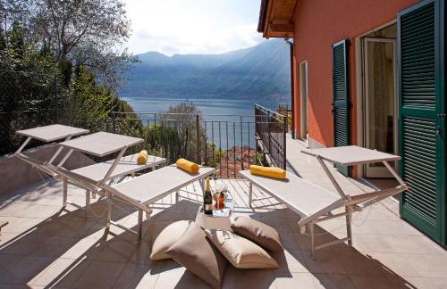 State of the art home suite with 180 degree panoramic lake view, pool and spa sleeping up to 10 guests by Italian Apartments - Foto 21