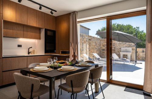 Cortile House - Photo 25