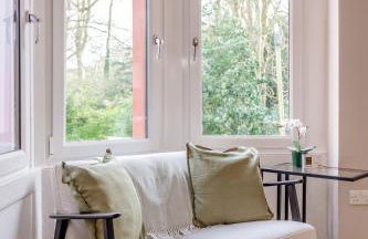 Classy private spacious flat - Foto 49