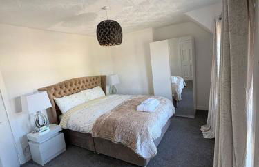 Chic & Cozy 2BR Semi-Detached - Foto 7