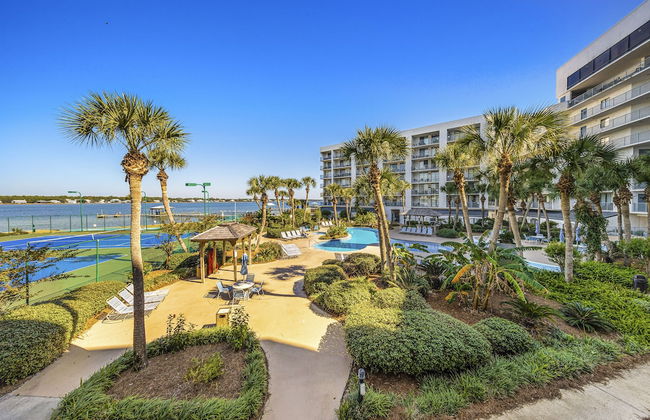 Salt and Light Surf & Racquet 204B - Foto 50