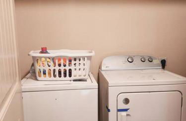 Townhouse near AT&T stadium, Six Flags & Epic Waterpark - Foto 24