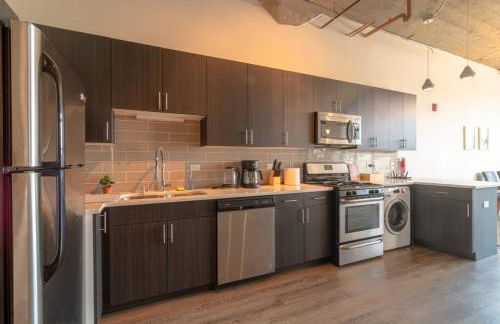 McCormick Place Luxurious and Spacious 3BR in Downtown Chicago with Optional Parking Sleeps 10 guests - Foto 19