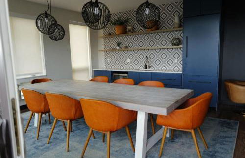 Modern Work-Friendly Gym Car FAST Wi-Fi Pets OK - Foto 21