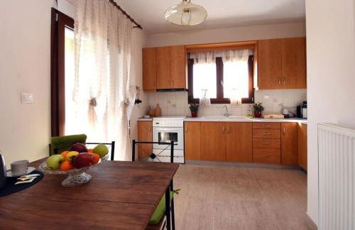 Gaia cottage with garden - Photo 14