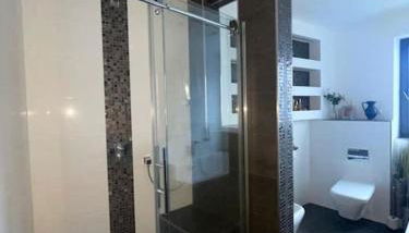 Near Frankfurt +32 pinball, arcade, billiard,Dart - Foto 5, Shower