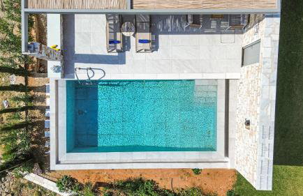 Villa Zaneta with swimming pool - Photo 9