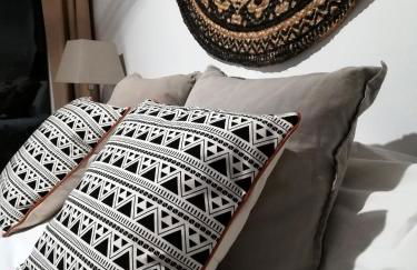 THE BOHO-CHIC OASIS, lovely city center apartment - Photo 29