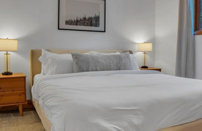 Reduced Nightly Rates! Park City Cabin, Hot Tub, Fire Pit - Sleeps 14 - Photo 57