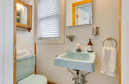 Waterfront Home on White Lake Near Bethel Woods! - Foto 17