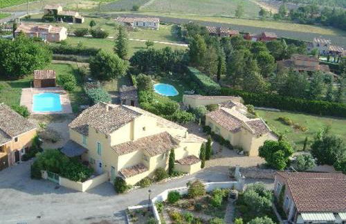 Bastide Magnolia - Gite et chambres d 'hôtes Les dépendances, Roussillon - Foto 7
