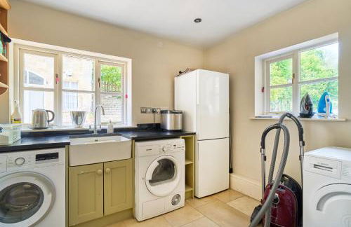 Luxury Big House Berkeley House near Bath - Photo 42