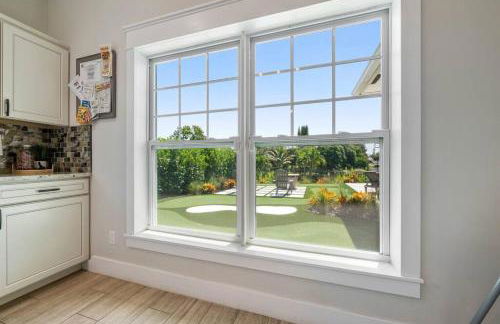 Mini Golf Course*Heated Saltwater Pool*Lakeview! - Foto 26