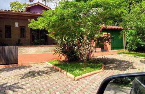 Casinha charmosa em condomínio, com piscina e muita natureza - Photo 2