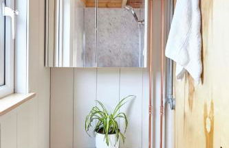 Aileen - Unique tiny house with wood fired roll top bath in heart of the Cairngorms - Foto 13