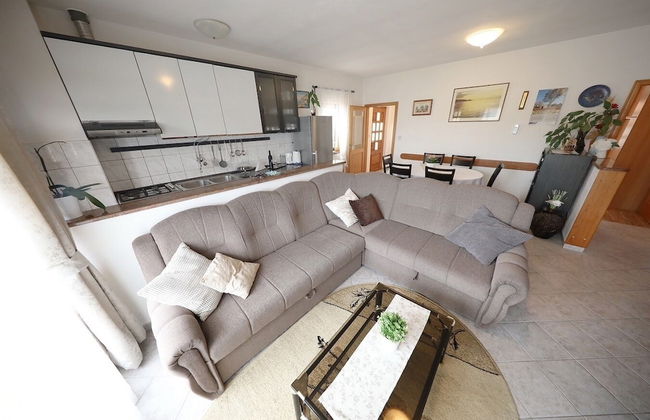 Knez Mali Iz - Photo 18