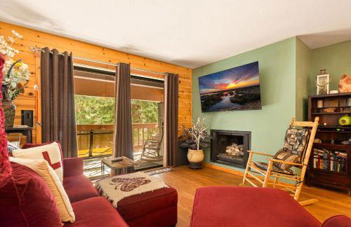 Sierra Pines Retreat - Sleeps 6 - Foto 19