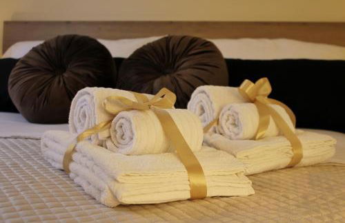 L' Antico Scoglio Appartamenti comfort Nocera Terinese Scalo - 4,7 e 11 Ospiti - Navetta Aeroporto-Stazione & Multi-Destinazioni - Piscina - Spiaggia a 300mt - Giardino e Zona pranzo all'aperto - WiFi & SmartTV - Aria Condizionata - Foto 22