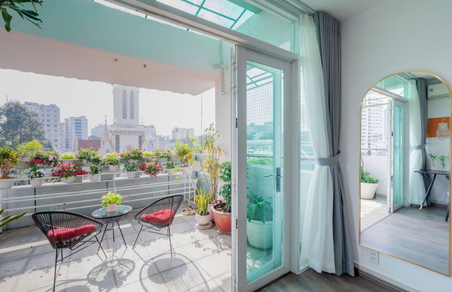 SAZI Church View Home - Free Nails/HairWash - Photo 77