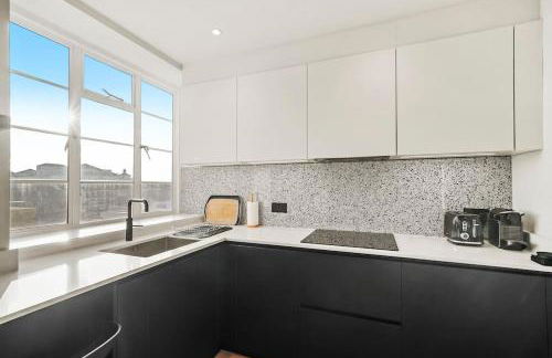 Two Bedroom Flat in Kensington - Foto 12