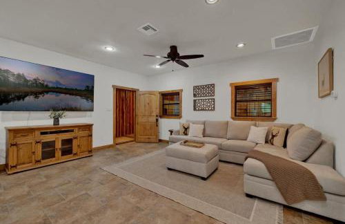 Oakridge Ranch: Pool + Hot-tub, Pickleball Court, Whiskey & Wine Room - Foto 152