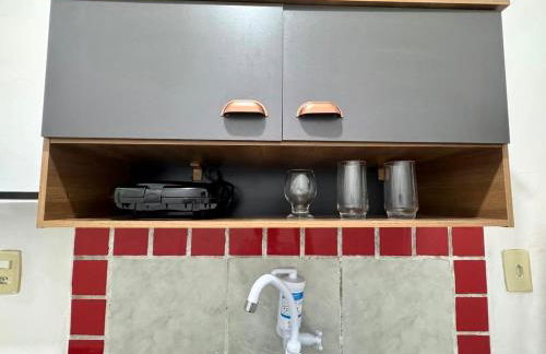 APT-8 Completo Bem Localizado a 1 minuto Rodoviaria e Centro, com Ar Condicionado e Garagem - Foto 33