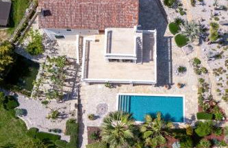 Aurora Lukorana - Photo 4