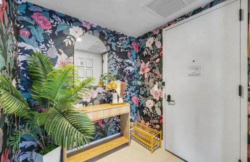 Stunning Lux 2 Bed 2 Bath with Panoramic View from Balcony - Foto 11