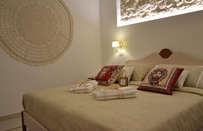 Casa Makrame in Syracuse - Photo 1