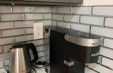 Modern Stay in Downtown Jersey City, Close to NYC! - Foto 32