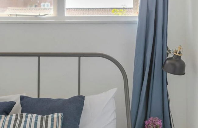 Lovely 4 Bed House w Garden, 1 Stop to Waterloo - Foto 15