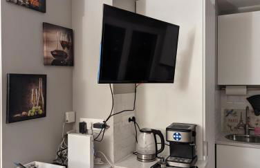 Charming Studio with Eiffel View - Foto 8